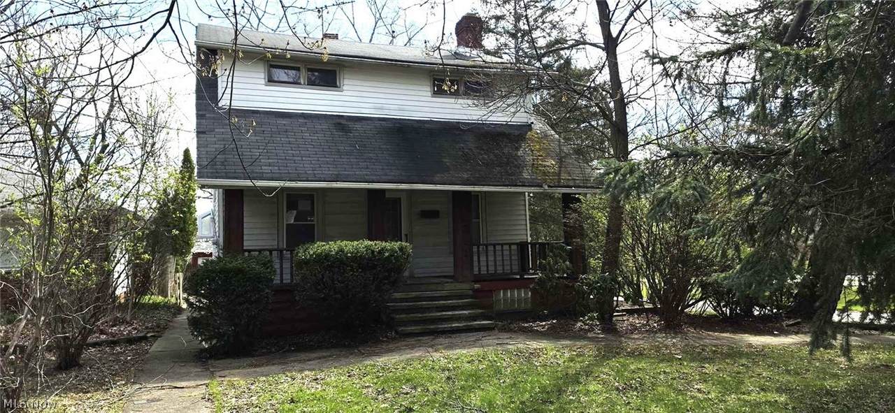 1811 Green Road - Photo 1