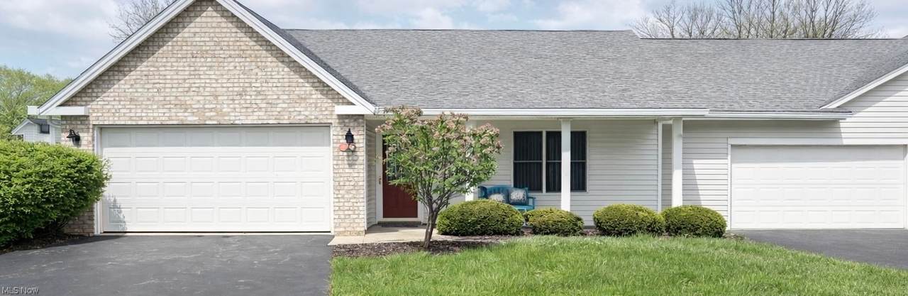 828 Woodfield Court - Photo 1