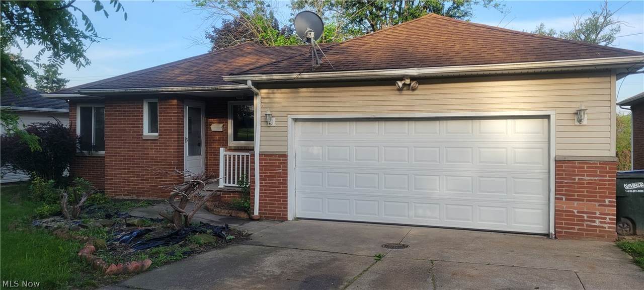 4852 81st Street - Photo 1