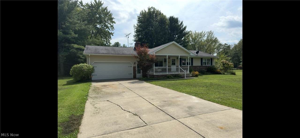 1080 Portage Easterly Road - Photo 1