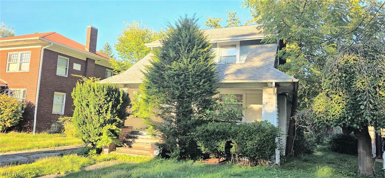 1650 Mahoning Avenue - Photo 1
