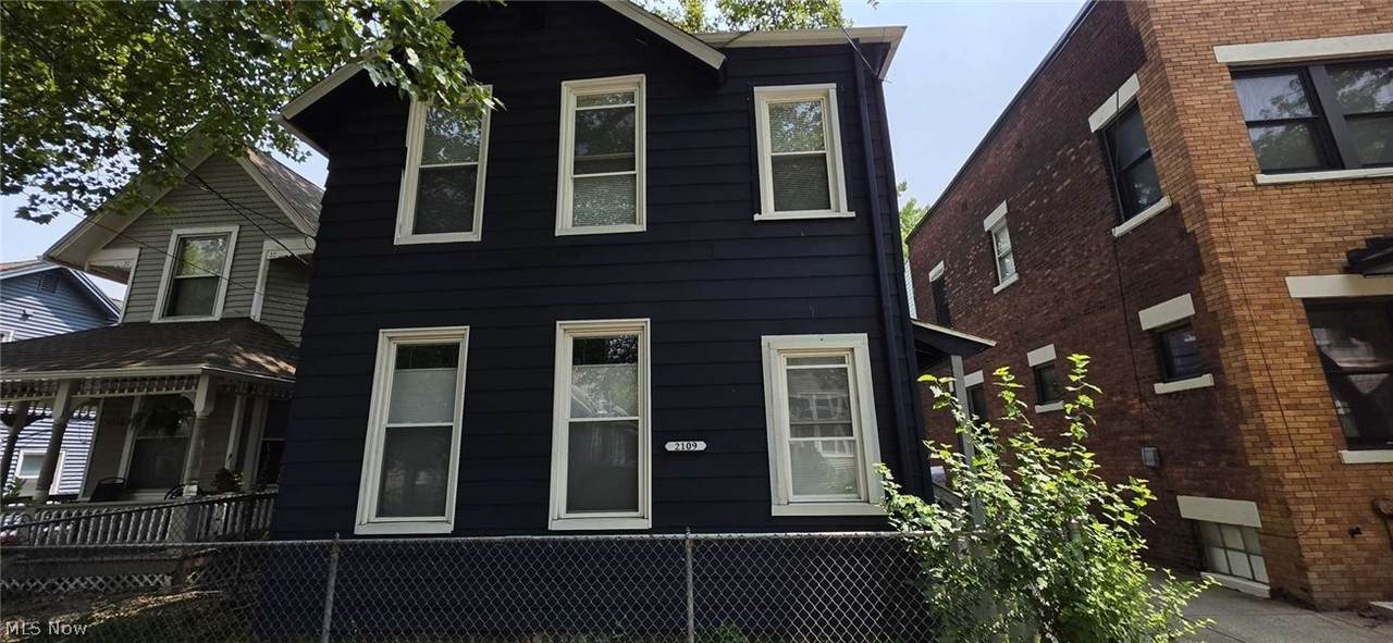 2109 42nd Street - Photo 1