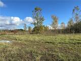 10656 Kinsman Road - Photo 9