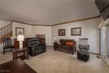 438 Shannon Drive - Photo 3