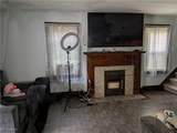 369 Montrose Avenue - Photo 13