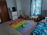 369 Montrose Avenue - Photo 35