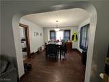 369 Montrose Avenue - Photo 9