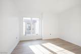 2498 Thurman Avenue - Photo 12