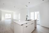 2498 Thurman Avenue - Photo 7
