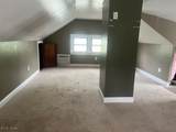 548 Adelaide Avenue - Photo 9