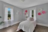 16 Eleanor Avenue - Photo 32