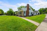 1572 Belvoir Boulevard - Photo 3