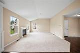 587 Surrey Drive - Photo 14