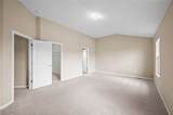 587 Surrey Drive - Photo 17