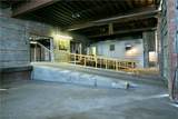 944 Rayen Avenue - Photo 10