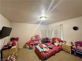 1004 Bentley Avenue - Photo 17
