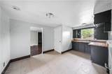 1369 Adelaide Avenue - Photo 13