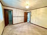 270 Riverview Avenue - Photo 7