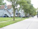 2067 106th Street - Photo 4