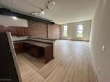 408 Saint Clair Avenue - Photo 4