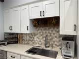 11004 Greenhaven Parkway - Photo 9