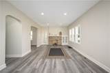 687 Moreley Avenue - Photo 3