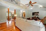 160 Saint Andrews - Photo 10