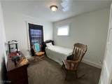 9422 Dickens Avenue - Photo 18