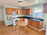 112 Hardy Street - Photo 3