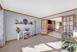 8373 Hunting Drive - Photo 4