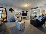 989 Railroad Street - Photo 10