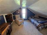 989 Railroad Street - Photo 18