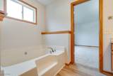 2667 Ashwell Avenue - Photo 21