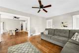 1676 Glenmont Road - Photo 4