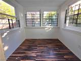 9112 Parmelee Avenue - Photo 13