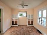 9112 Parmelee Avenue - Photo 15