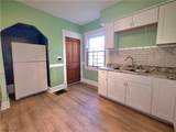 9112 Parmelee Avenue - Photo 8