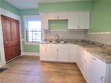 9112 Parmelee Avenue - Photo 9