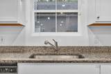 492 Douglas Street - Photo 19