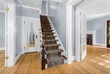241 College Street - Photo 10