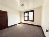 3225 Broadway - Photo 23