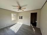 17208 Lipton Avenue - Photo 8