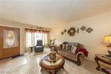 1411 Chapman Drive - Photo 3