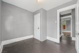 955 Summit Street - Photo 18