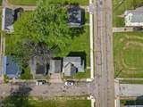 955 Summit Street - Photo 33