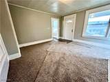208 Hudson Ave. - Photo 4
