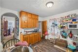 1067 Mercer Avenue - Photo 7