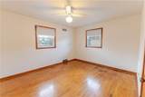 120 Capitol Drive - Photo 16