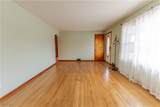 120 Capitol Drive - Photo 4
