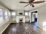 1239 Pondview Avenue - Photo 9